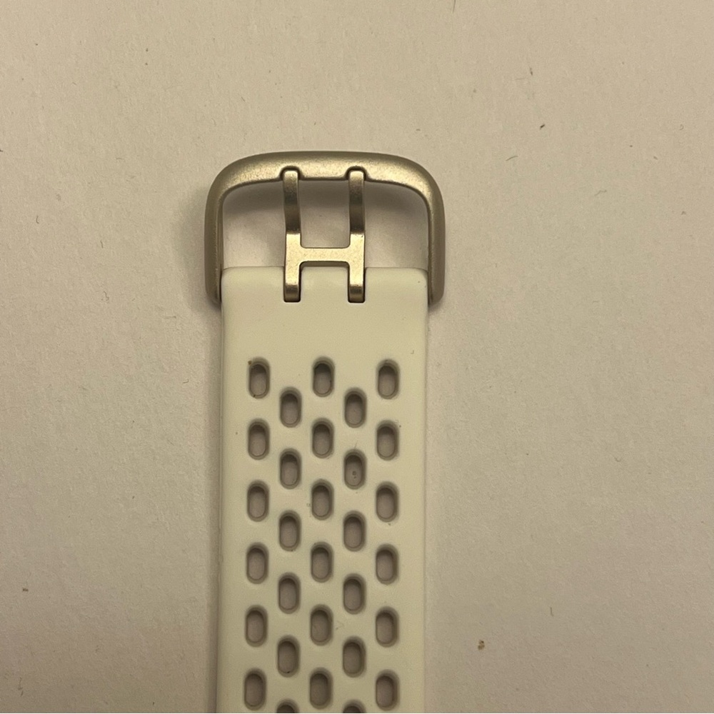 Fitbit Sense Advanced, Gold Case, White Band, Tested, Charger Included - Picture 7 of 7